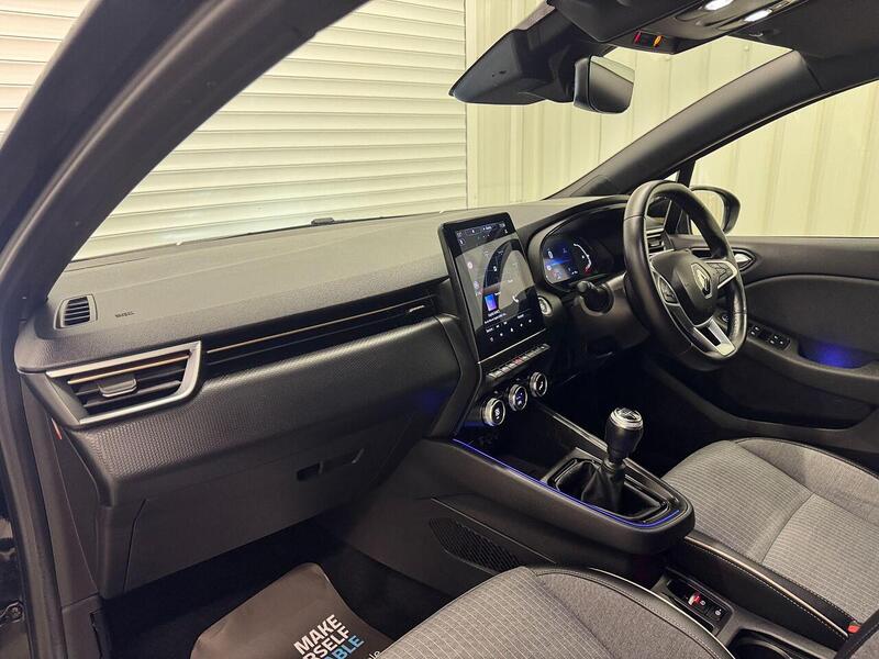 Renault Clio 1.0 TCe Lutecia Euro 6 (s/s) 5dr - U119279