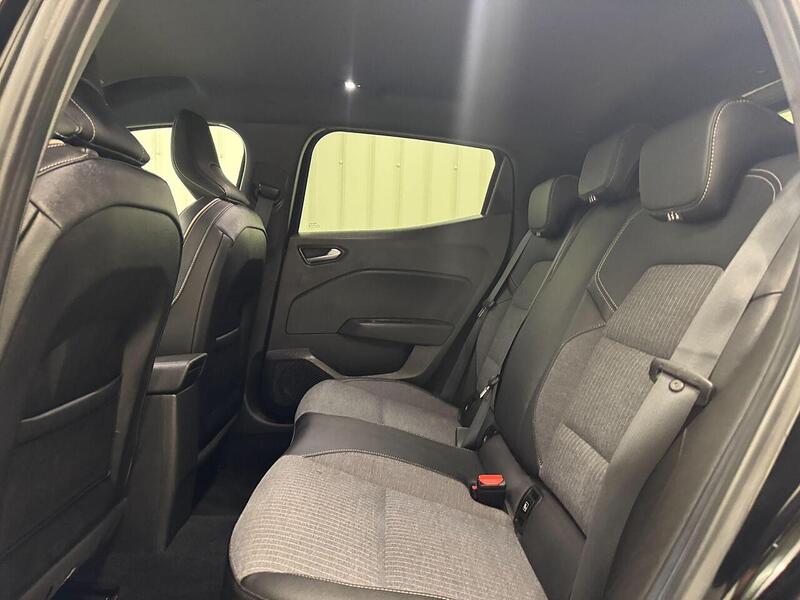 Renault Clio 1.0 TCe Lutecia Euro 6 (s/s) 5dr - U119279