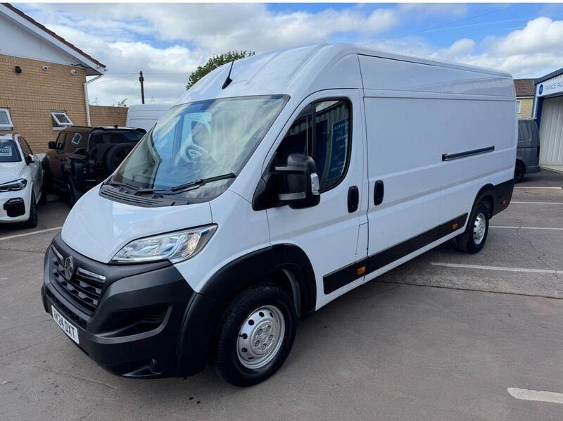 Vauxhall Movano 2.2 CDTi 3500 BiTurbo HDT Prime FWD L4 H2 Euro 6 (s/s) 5dr - U119288