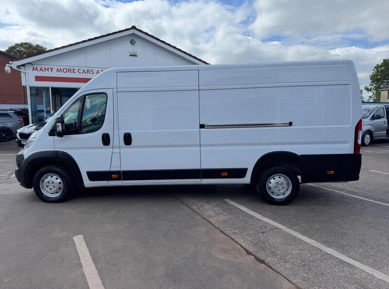 Vauxhall Movano 2.2 CDTi 3500 BiTurbo HDT Prime FWD L4 H2 Euro 6 (s/s) 5dr - U119288
