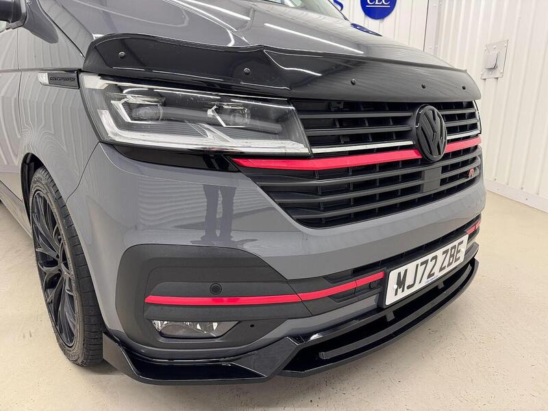 Volkswagen Transporter 2.0 BiTDI T32 Highline Kombi Double Cab 5dr Diesel DSG FWD SWB Euro 6 (s/s) (204 ps) - U119291