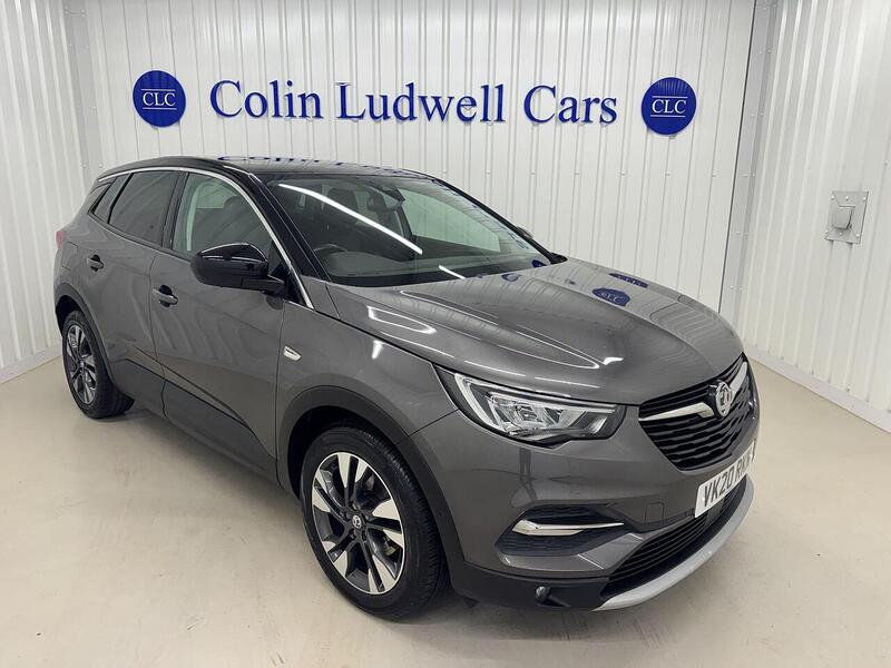 Vauxhall Grandland X 1.2 Turbo SRi Nav Euro 6 (s/s) 5dr - U119300