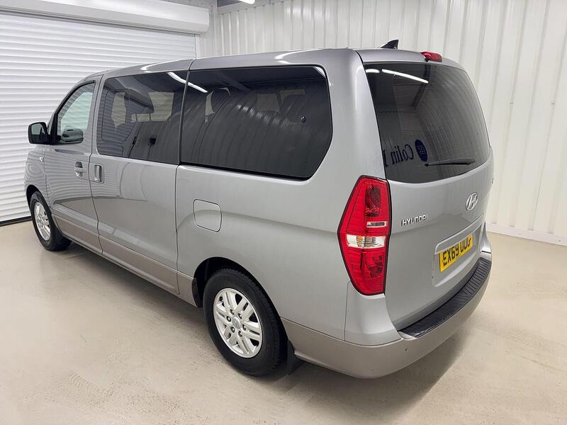 Hyundai i800 2.5 CRDi SE Nav Euro 6 5dr - U119303