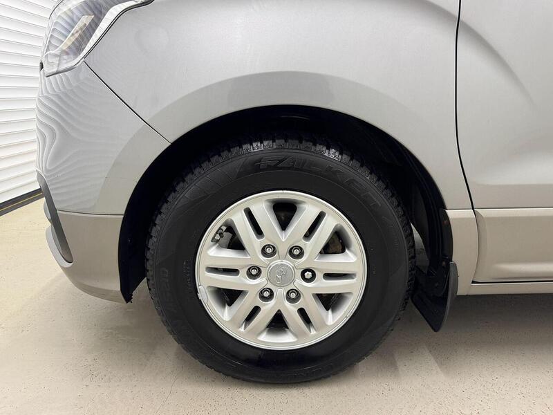Hyundai i800 2.5 CRDi SE Nav Euro 6 5dr - U119303