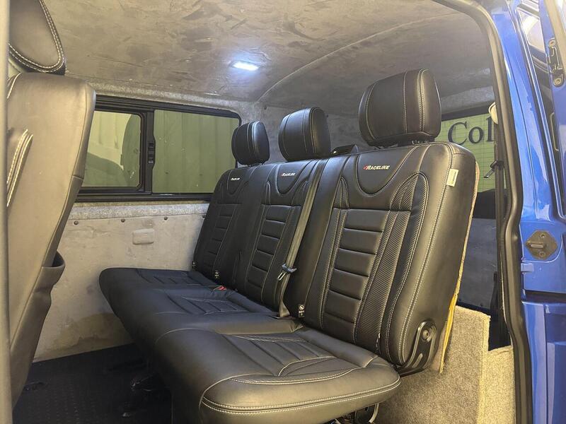 Volkswagen Transporter 2.0 TDI T30 Highline Kombi Double Cab 5dr Diesel Manual FWD SWB Euro 6 (s/s) (150 ps) - U119304
