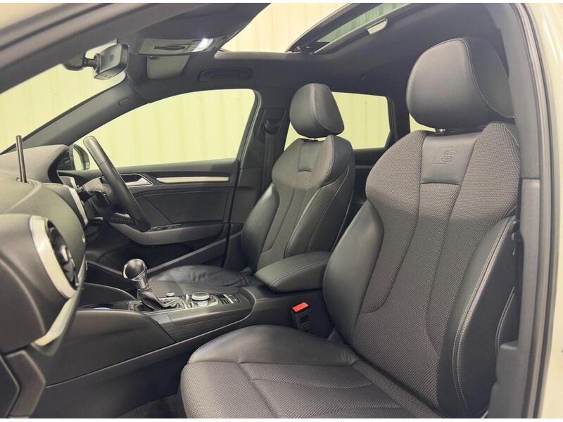 Audi A3 1.5 TFSI CoD 35 Black Edition Sportback S Tronic Euro 6 (s/s) 5dr - U119307