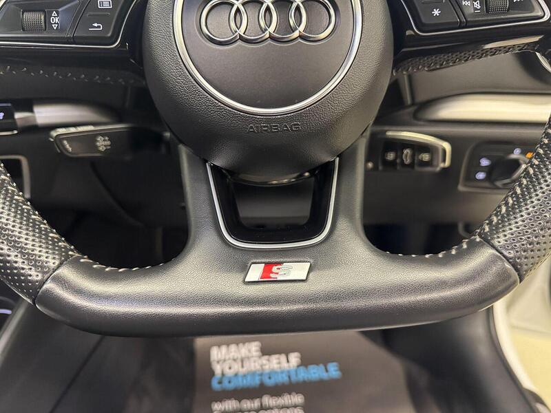 Audi A3 1.5 TFSI CoD 35 Black Edition Sportback S Tronic Euro 6 (s/s) 5dr - U119307