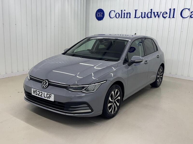 Volkswagen Golf 1.5 TSI Active Hatchback 5dr Petrol Manual Euro 6 (s/s) (130 ps) - U119309