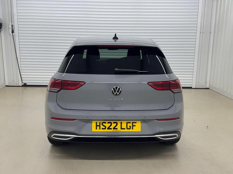 Volkswagen Golf 1.5 TSI Active Hatchback 5dr Petrol Manual Euro 6 (s/s) (130 ps) - U119309