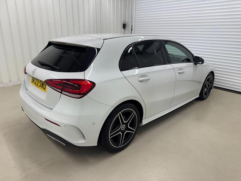 Mercedes-Benz A Class 1.3 A180 AMG Line (Executive) Hatchback 5dr Petrol 7G-DCT Euro 6 (s/s) (136 ps) - U119314