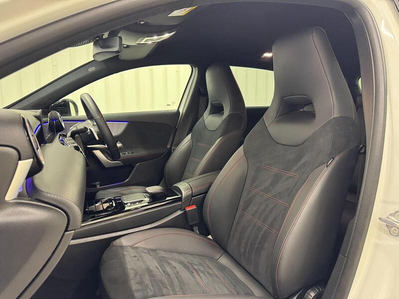 Mercedes-Benz A Class 1.3 A180 AMG Line (Executive) Hatchback 5dr Petrol 7G-DCT Euro 6 (s/s) (136 ps) - U119314