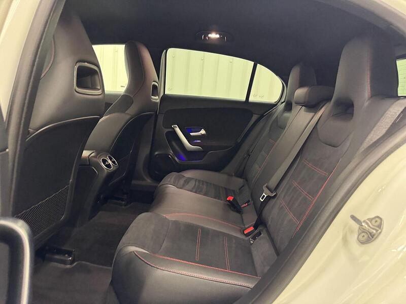 Mercedes-Benz A Class 1.3 A180 AMG Line (Executive) Hatchback 5dr Petrol 7G-DCT Euro 6 (s/s) (136 ps) - U119314