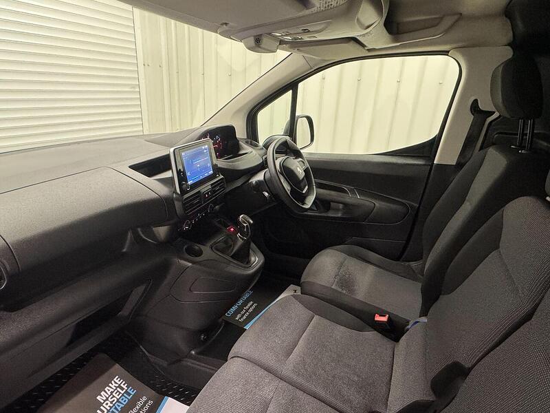 Peugeot Partner 1.5 BlueHDi 950 Professional Premium Long Panel Van 6dr Diesel Manual LWB Euro 6 (100 bhp) - U119324
