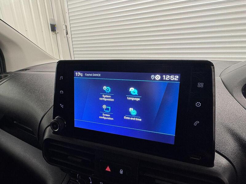 Peugeot Partner 1.5 BlueHDi 950 Professional Premium Long Panel Van 6dr Diesel Manual LWB Euro 6 (100 bhp) - U119324