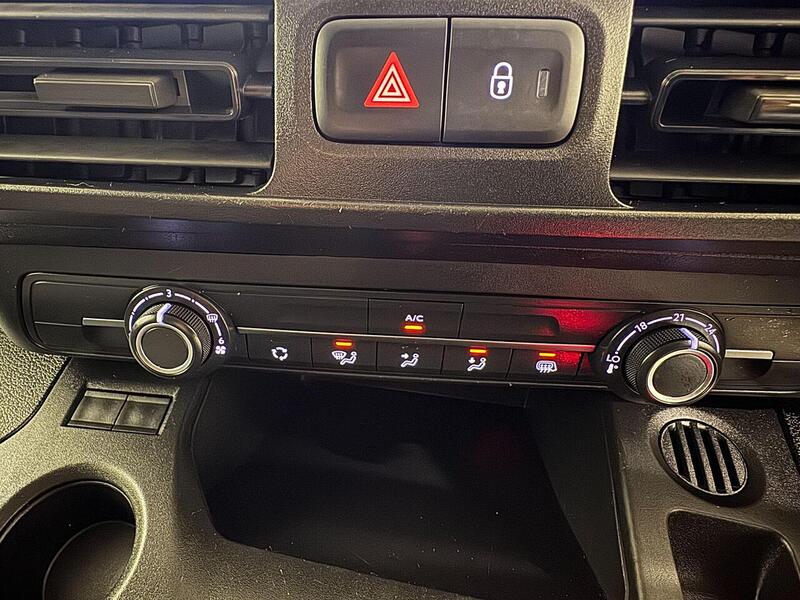 Peugeot Partner 1.5 BlueHDi 950 Professional Premium Long Panel Van 6dr Diesel Manual LWB Euro 6 (100 bhp) - U119324