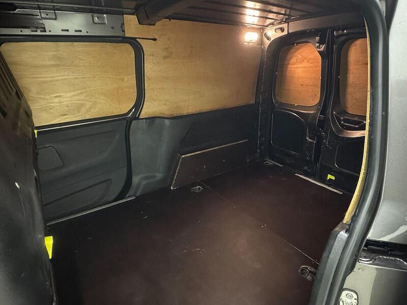 Peugeot Partner 1.5 BlueHDi 950 Professional Premium Long Panel Van 6dr Diesel Manual LWB Euro 6 (100 bhp) - U119324