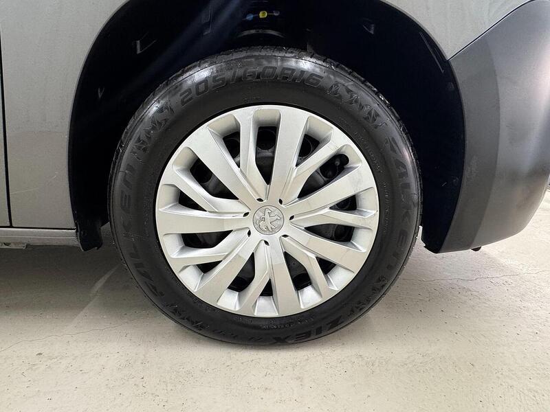 Peugeot Partner 1.5 BlueHDi 950 Professional Premium Long Panel Van 6dr Diesel Manual LWB Euro 6 (100 bhp) - U119324