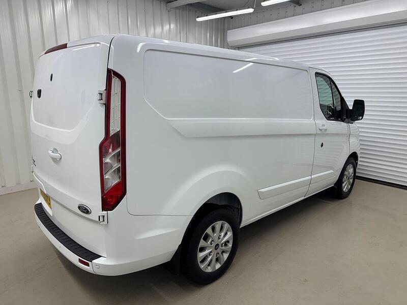 Ford Transit Custom 2.0 280 EcoBlue Limited Panel Van 5dr Diesel Manual L1 H1 Euro 6 (s/s) (130 ps) - U119326