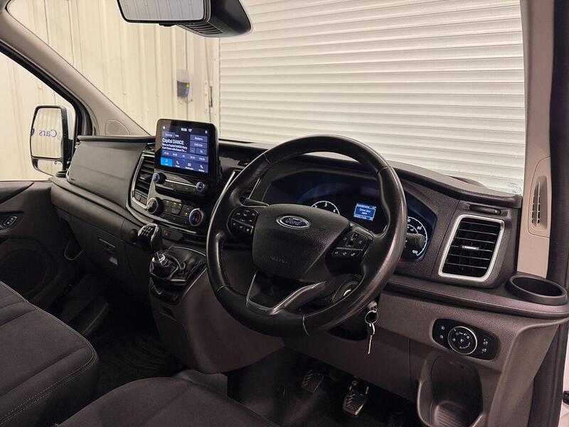 Ford Transit Custom 2.0 280 EcoBlue Limited Panel Van 5dr Diesel Manual L1 H1 Euro 6 (s/s) (130 ps) - U119326