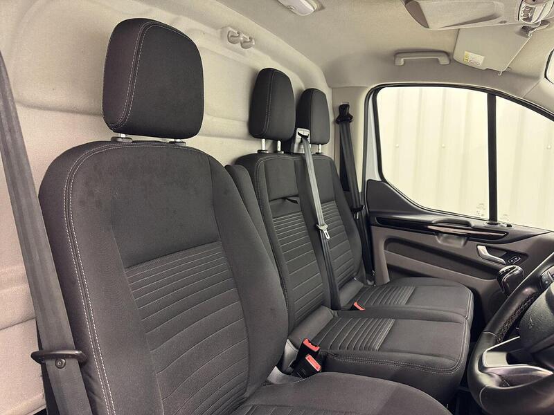 Ford Transit Custom 2.0 280 EcoBlue Limited Panel Van 5dr Diesel Manual L1 H1 Euro 6 (s/s) (130 ps) - U119326