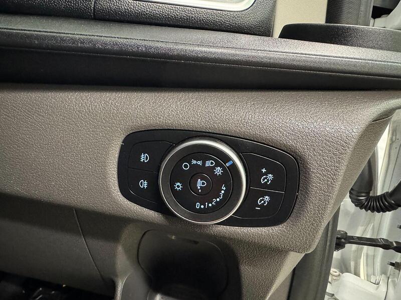 Ford Transit Custom 2.0 280 EcoBlue Limited Panel Van 5dr Diesel Manual L1 H1 Euro 6 (s/s) (130 ps) - U119326