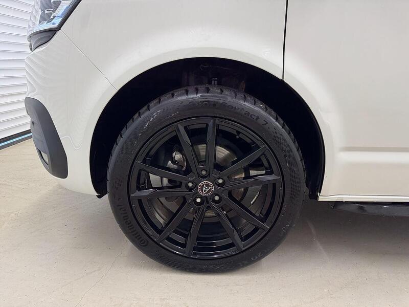Volkswagen Transporter 2.0 TDI T30 Highline Panel Van 5dr Diesel Manual FWD LWB Euro 6 (s/s) (150 ps) - U119328