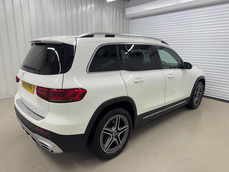 Mercedes-Benz GLB 1.3 GLB200 AMG Line SUV 5dr Petrol 7G-DCT Euro 6 (s/s) (163 ps) - U119329