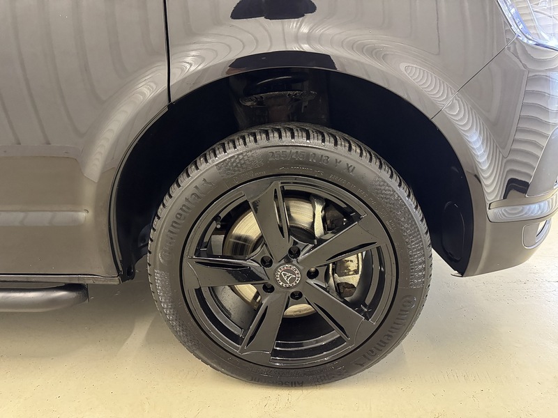 Volkswagen Transporter 2.0 TDI T32 BlueMotion Tech Highline Kombi DSG FWD SWB Euro 6 (s/s) 5dr - U119333