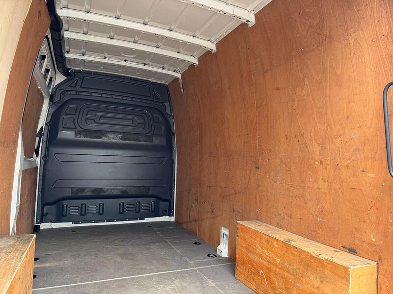 Mercedes-Benz Sprinter 2.0 315 CDI Premium Panel Van 5dr Diesel Manual FWD L2 H2 Euro 6 (s/s) (150 ps) - U119339