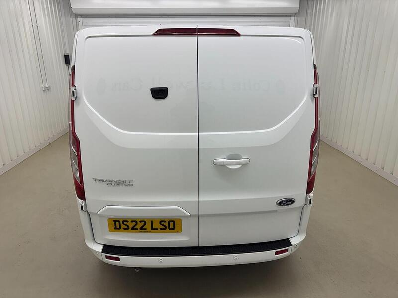Ford Transit Custom 2.0 300 EcoBlue Limited Panel Van 5dr Diesel Manual L2 H1 Euro 6 (s/s) (130 ps) - U119340