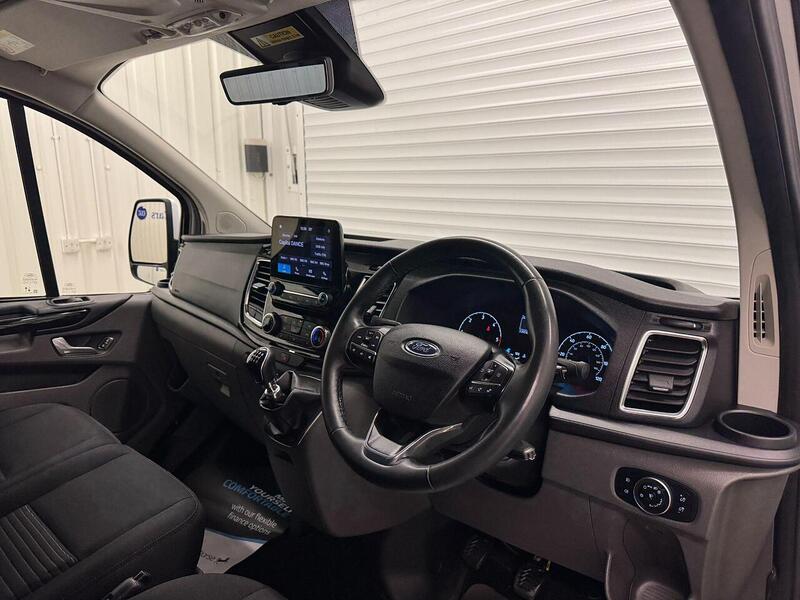 Ford Transit Custom 2.0 300 EcoBlue Limited Panel Van 5dr Diesel Manual L2 H1 Euro 6 (s/s) (130 ps) - U119340