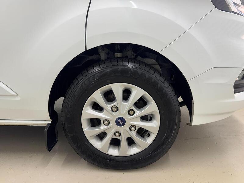 Ford Transit Custom 2.0 300 EcoBlue Limited Panel Van 5dr Diesel Manual L2 H1 Euro 6 (s/s) (130 ps) - U119340