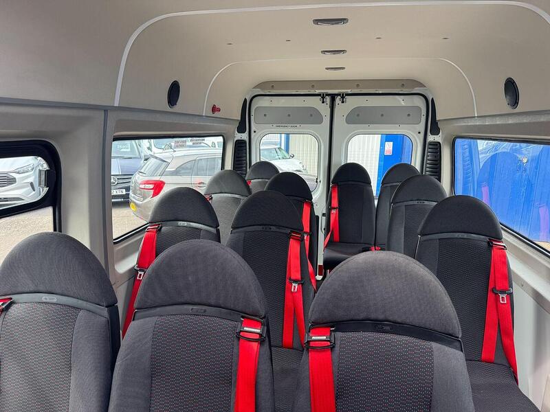 Citroen Relay 2.0 BlueHDi 35 Enterprise Mini Bus 5dr Diesel Manual L3 High Roof Euro 6 (130 ps) - U119342