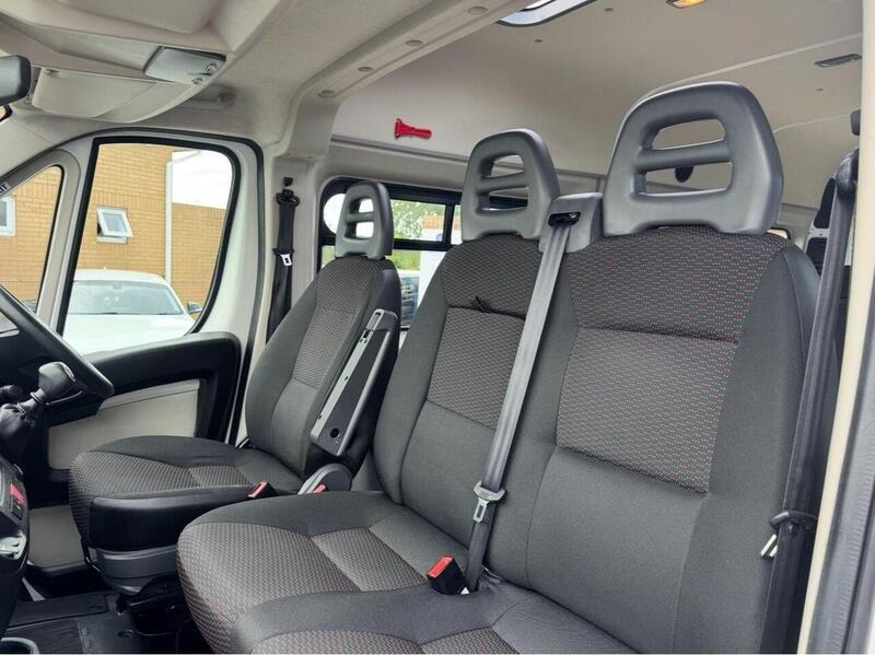 Citroen Relay 2.0 BlueHDi 35 Enterprise Mini Bus 5dr Diesel Manual L3 High Roof Euro 6 (130 ps) - U119342