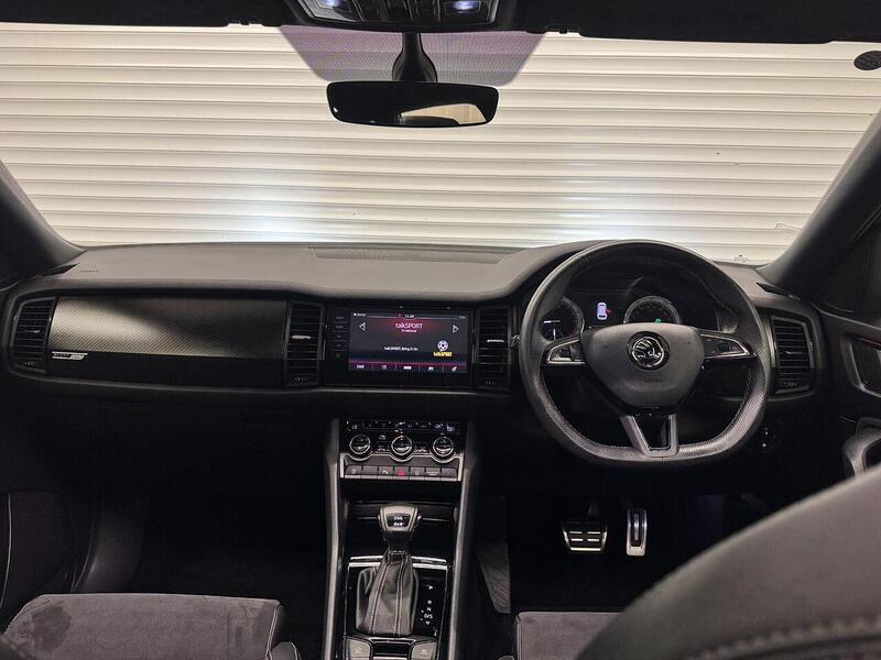 Skoda Kodiaq 2.0 TDI SportLine DSG 4WD Euro 6 (s/s) 5dr (7 Seat) - U119345