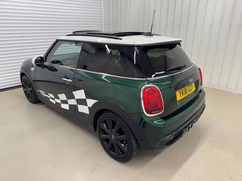 MINI Hatch 2.0 Cooper S Steptronic Euro 6 (s/s) 3dr - U119351