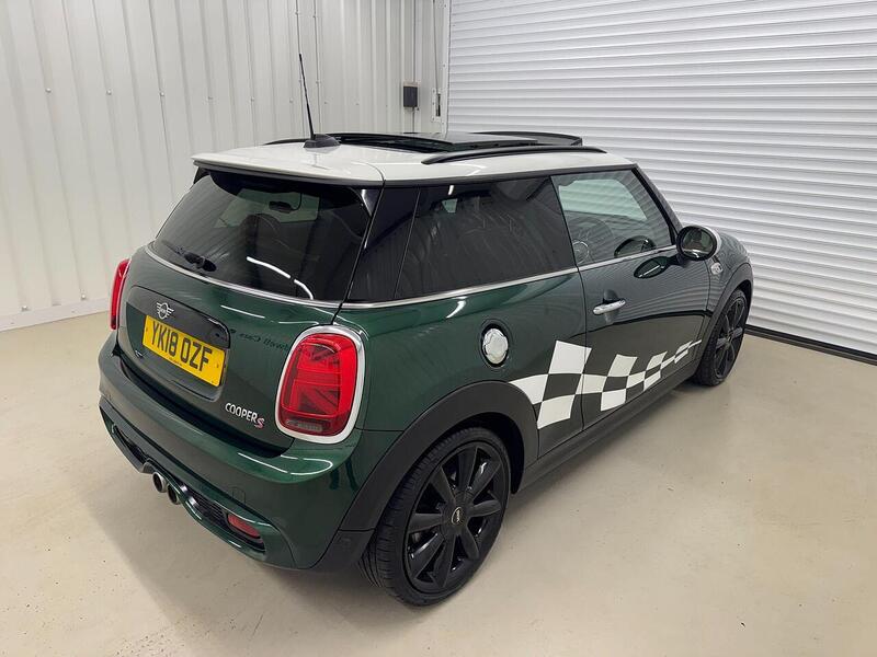 MINI Hatch 2.0 Cooper S Steptronic Euro 6 (s/s) 3dr - U119351