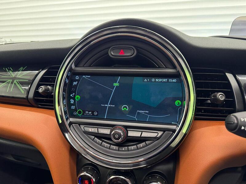 MINI Hatch 2.0 Cooper S Steptronic Euro 6 (s/s) 3dr - U119351