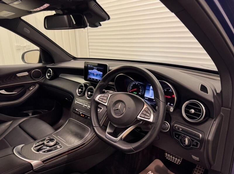 Mercedes-Benz GLC 2.1 GLC220d AMG Night Edition G-Tronic+ 4MATIC Euro 6 (s/s) 5dr - U119353