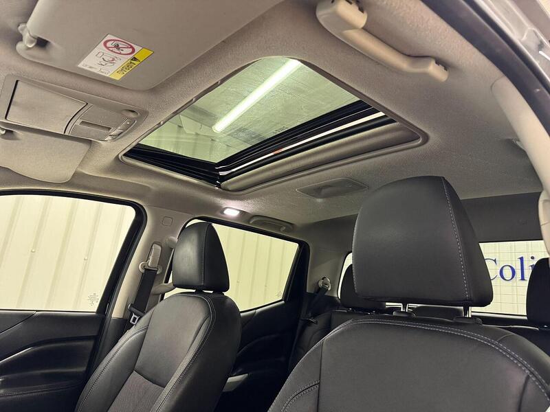 Nissan Navara 2.3 dCi N-Guard Double Cab Pickup 4dr Diesel Manual 4WD Euro 6 (s/s) (190 ps) - U119354