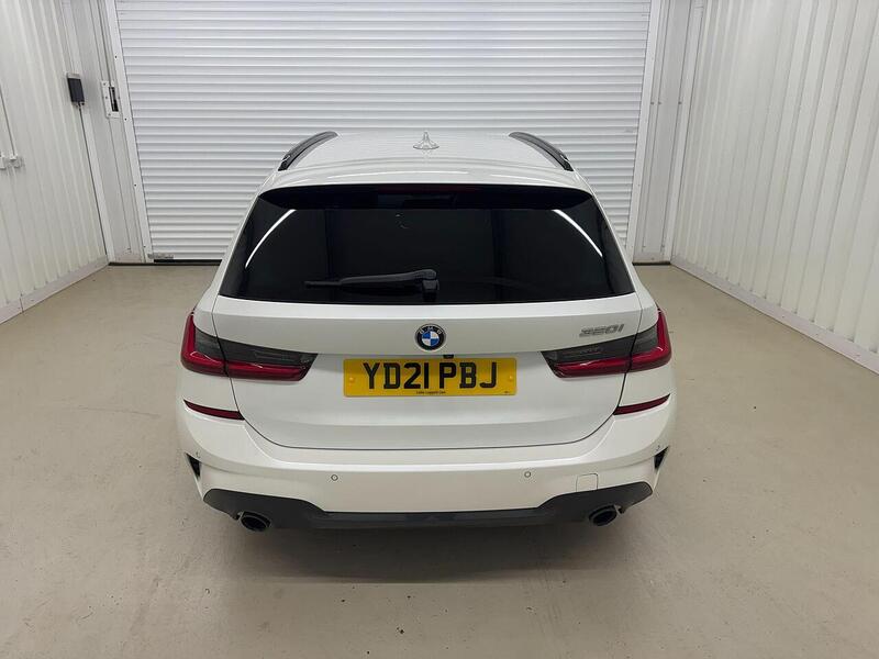 BMW 3 Series 2.0 320i M Sport Touring Auto Euro 6 (s/s) 5dr - U119358