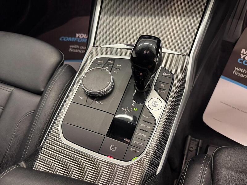 BMW 3 Series 2.0 320i M Sport Touring Auto Euro 6 (s/s) 5dr - U119358
