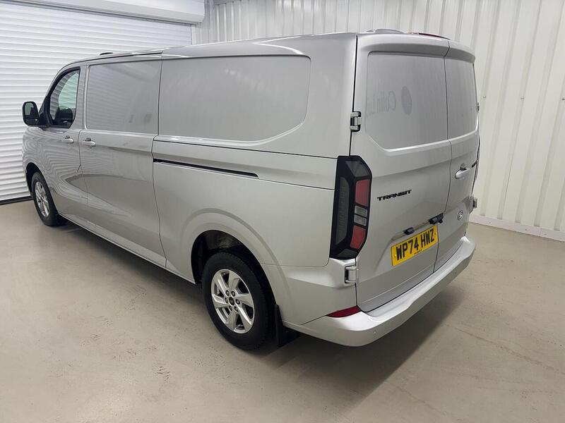 Ford Transit Custom 2.0 300 EcoBlue Limited Panel Van 5dr Diesel Auto L2 H1 Euro 6 (s/s) (136 ps) - U119361