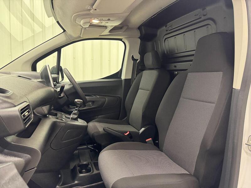 Vauxhall Combo 1.5 Turbo D 2300 Prime Panel Van 6dr Diesel Manual L2 H1 Euro 6 (s/s) (100 ps) - U119362