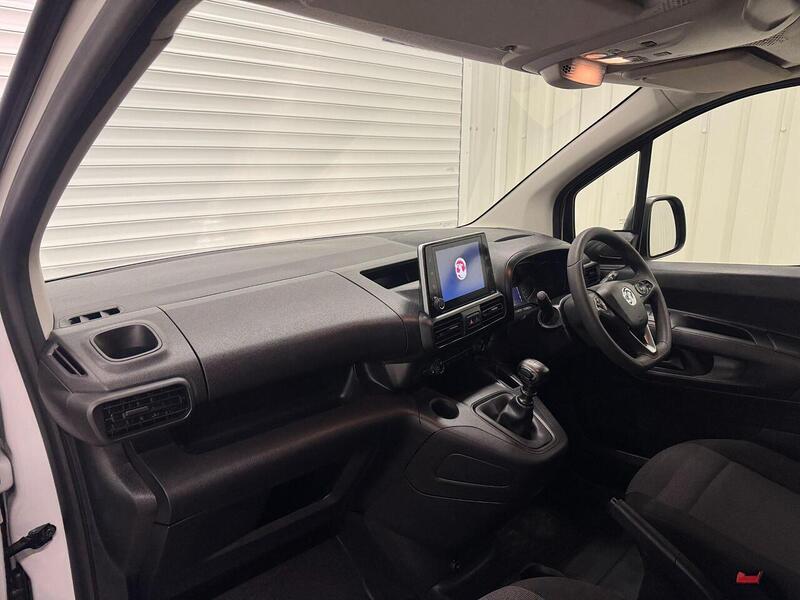 Vauxhall Combo 1.5 Turbo D 2300 Prime Panel Van 6dr Diesel Manual L2 H1 Euro 6 (s/s) (100 ps) - U119362