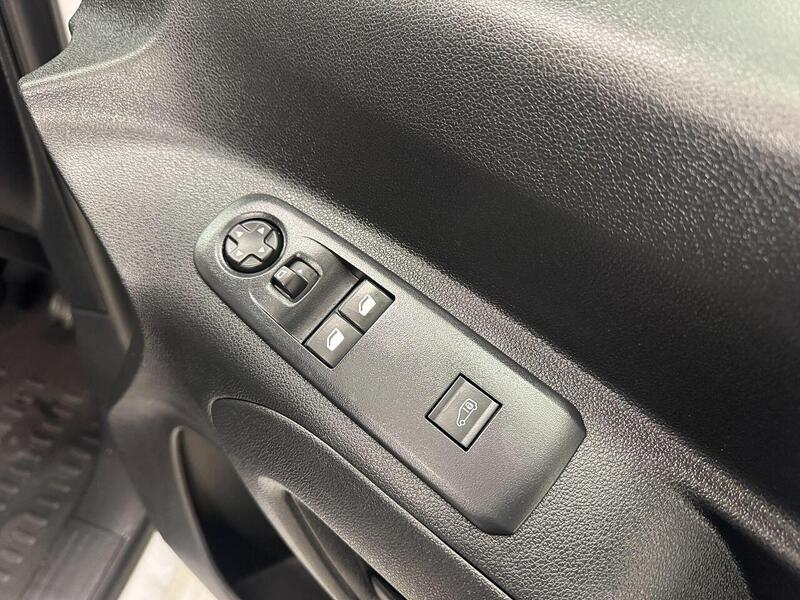 Vauxhall Combo 1.5 Turbo D 2300 Prime Panel Van 6dr Diesel Manual L2 H1 Euro 6 (s/s) (100 ps) - U119362
