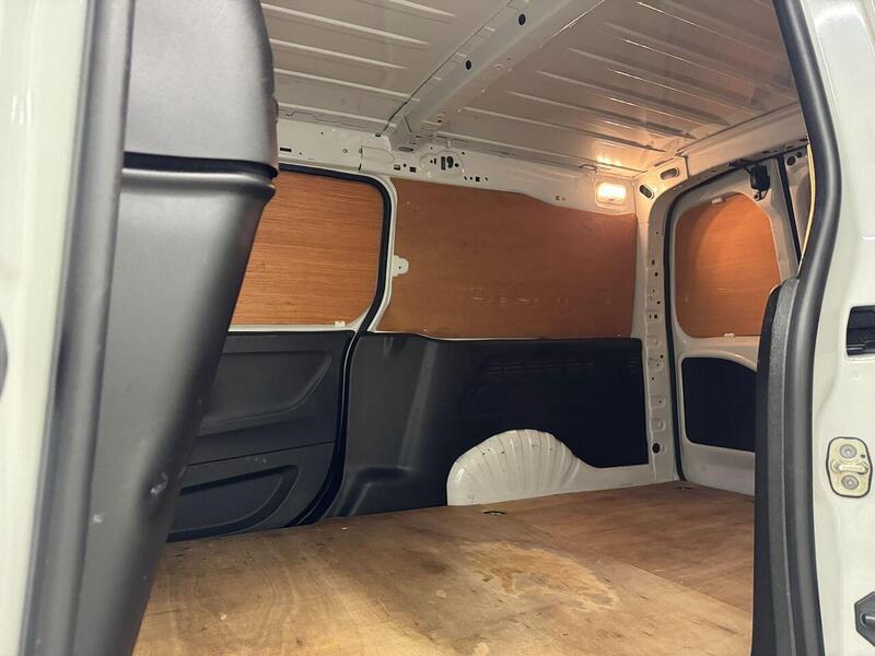 Vauxhall Combo 1.5 Turbo D 2300 Prime Panel Van 6dr Diesel Manual L2 H1 Euro 6 (s/s) (100 ps) - U119362