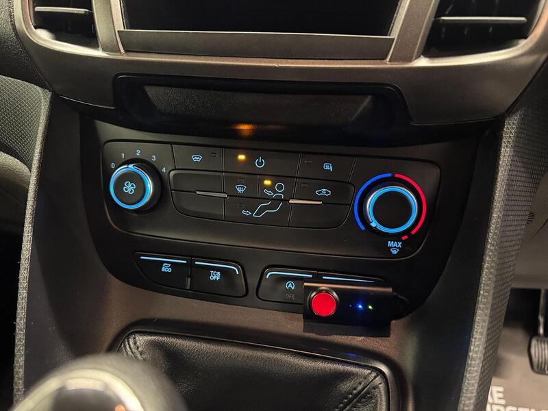 Ford Transit Connect 1.5 220 EcoBlue Trend Panel Van 5dr Diesel Manual L1 Euro 6 (s/s) (75 ps) - U119363
