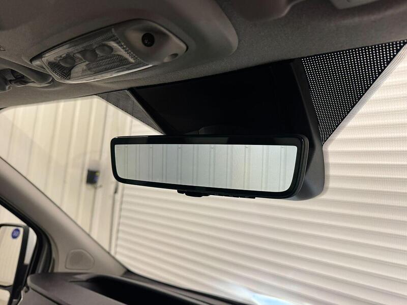 Ford Transit Custom 2.0 300 EcoBlue Limited Panel Van 5dr Diesel Manual L1 H1 Euro 6 (s/s) (130 ps) - U119364