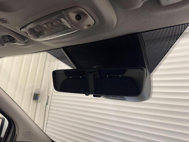 Ford Transit Custom 2.0 300 EcoBlue Limited Panel Van 5dr Diesel Manual L1 H1 Euro 6 (s/s) (130 ps) - U119364